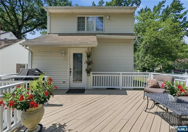 45th image of 442 Riverview Dr, Totowa, NJ 07512 | MLS# 26028828