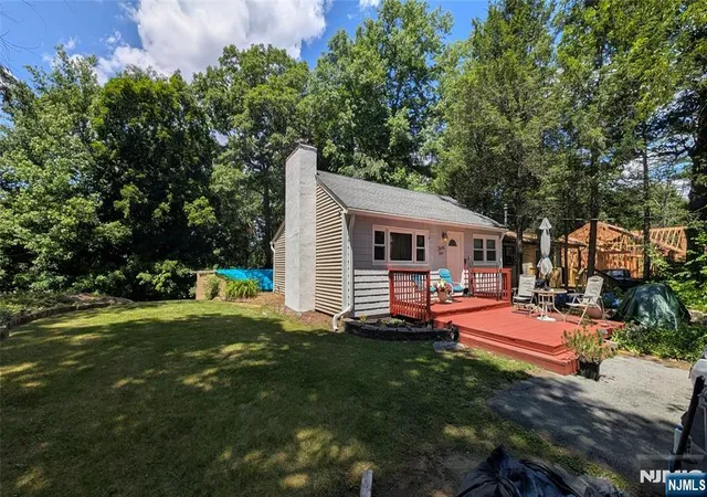 2nd image of 31 Hewitt Rd, West Milford, NJ 07421 | MLS# 26028829