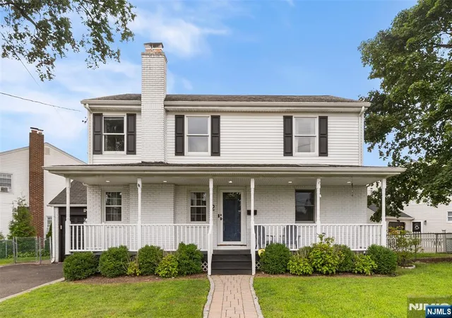 Single family home for sale at 2 Derby Ln, Dumont, NJ 07628 | MLS# 26028871