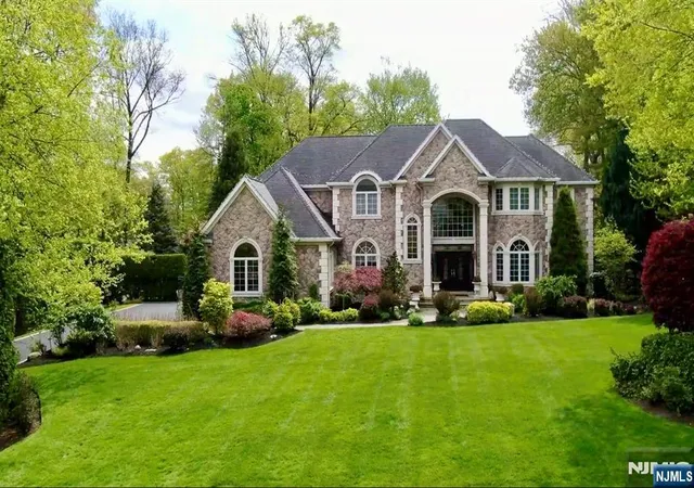 41st image of 457 Devonshire Dr, Franklin Lakes, NJ 07417 | MLS# 26028873