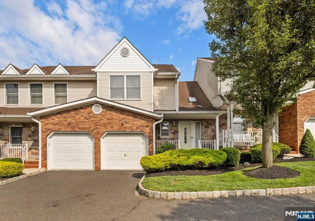Photo 1 of Sale Pending at 675 Raritan Rd #6, Clark, NJ 07066 | MLS# 26028890 | Listing updated on 2026-09-10