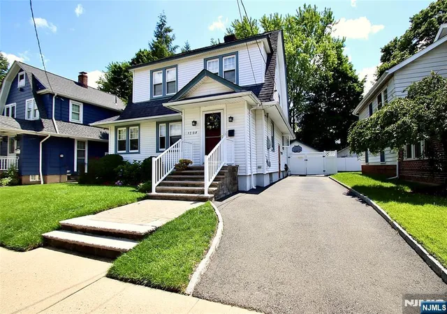 2nd image of 13 08 Ellis Ave, Fair Lawn, NJ 07410 | MLS# 26028905
