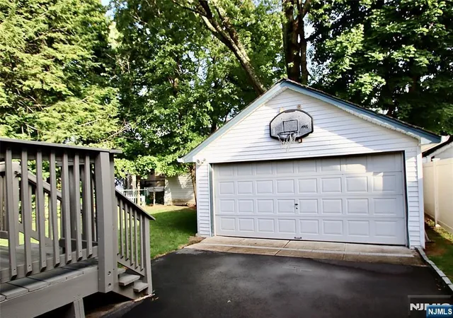 26th image of 13 08 Ellis Ave, Fair Lawn, NJ 07410 | MLS# 26028905