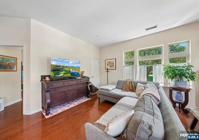 5th image of 1119 Riverview Ave #119, Englewood, NJ 07631 | MLS# 26028916