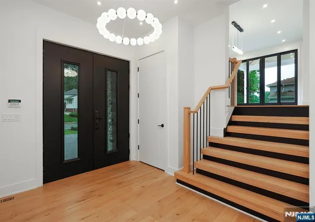 Photo 4 of Single family home for sale at 63 Billingsley Dr, Livingston, NJ 07039 | MLS# 26028929 | Listing updated on 2026-08-30