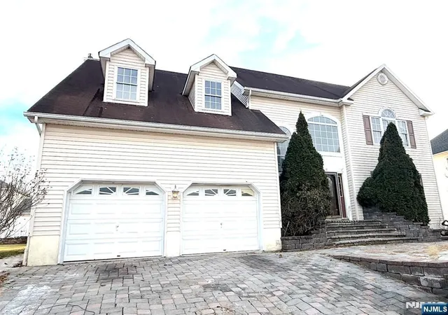 2nd image of 11 Decicco Dr, Raritan, NJ 08869 | MLS# 26028942