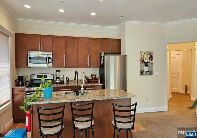3rd image of 2116 Windsor Park Ct #78, Englewood, NJ 07631 | MLS# 26028964