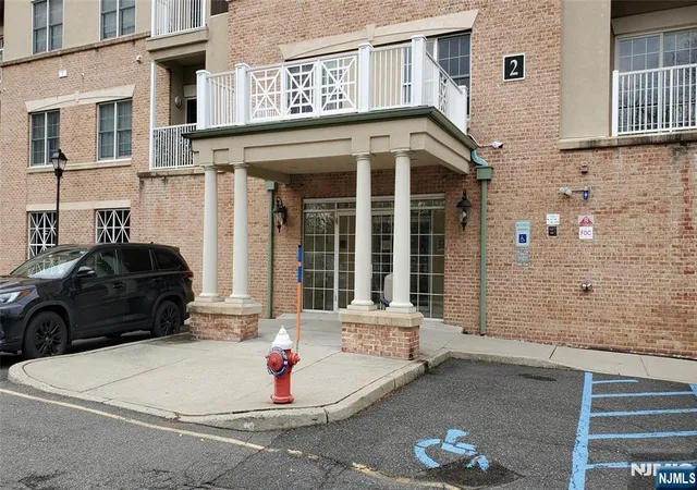 2nd image of 2116 Windsor Park Ct, Englewood, NJ 07631