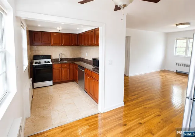 2nd image of 170 Myrtle Ave #A2, Fort Lee, NJ 07024 | MLS# 26028979