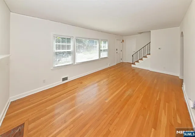 Photo 3 of Single family home for sale at 149 Seton Pl, South Orange Village, NJ 07079 | MLS# 26028998 | Listing updated on 2026-09-17