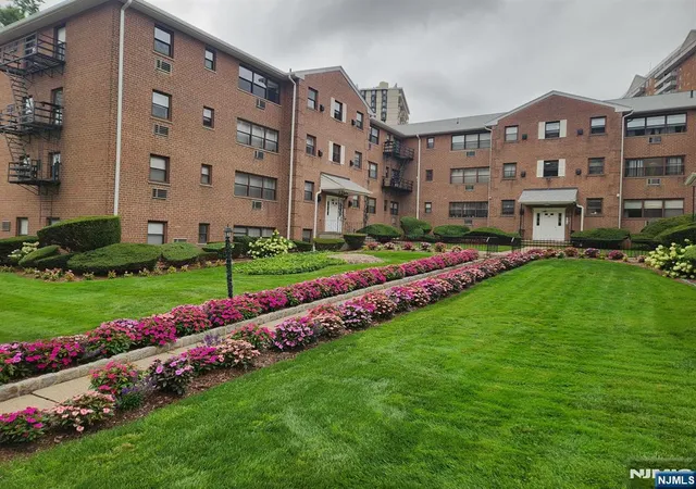 Photo 1 of Condo for sale at 216 Prospect Ave #1C, Hackensack, NJ 07601 | MLS# 26029013 | Listing updated on 2026-08-18