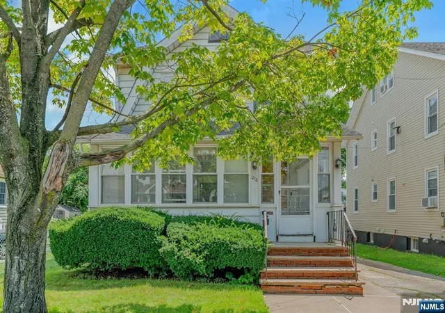Photo 1 of Sale Pending at 216 Irving Pl, Lyndhurst, NJ 07071 | MLS# 26029019 | Listing updated on 2026-09-04