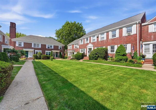 Photo 1 of Sale Pending at 283 Elmwood Ave #A, Maplewood, NJ 07040 | MLS# 26029087 | Listing updated on 2026-08-25