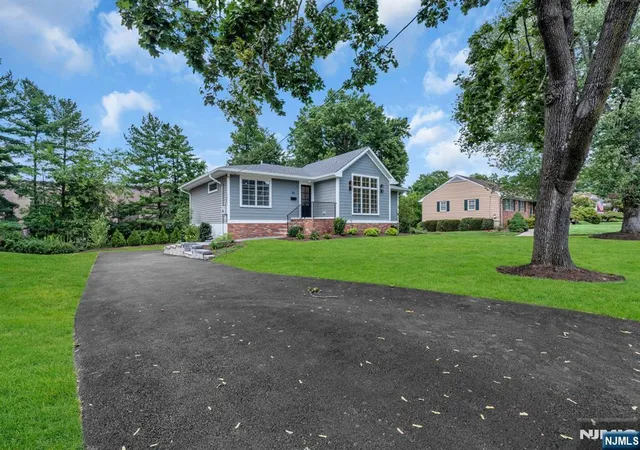 4th image of 96 North St, Madison Borough, NJ 07940 | MLS# 26029091