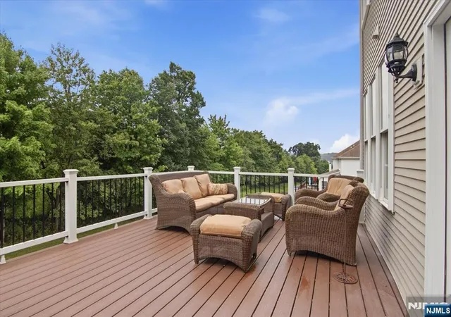 41st image of 1 Cedar Ct, North Haledon, NJ 07508 | MLS# 26029126