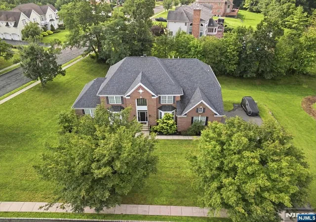 5th image of 1 Cedar Ct, North Haledon, NJ 07508 | MLS# 26029126