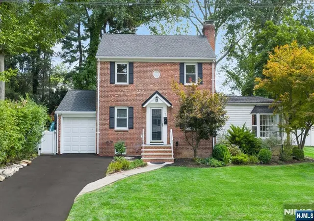 Single family home for sale at 778 Oak Ave, River Edge, NJ 07661 | MLS# 26029171