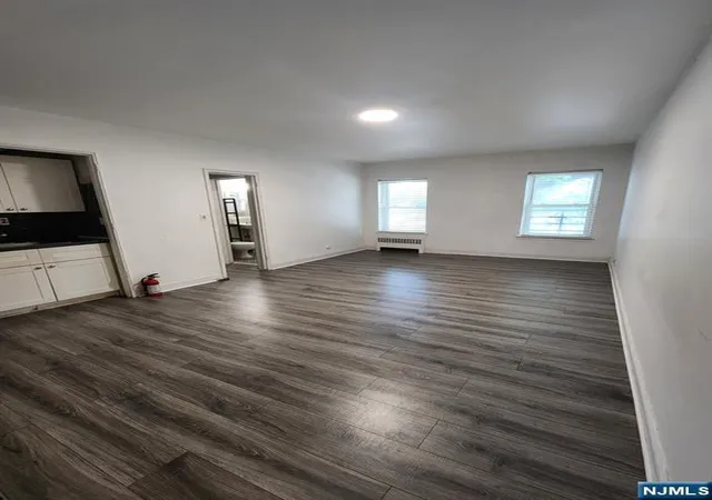 Listing Photo 4 - Condo for sale in building located at 2615 John F Kennedy Blvd, Jersey City, NJ 07306 - Unit #209