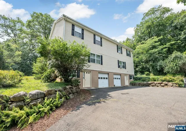 Photo 2 of Sale Pending at 68 Greenwood Ave, Wanaque, NJ 07420 | MLS# 26029211 | Listing updated on 2026-08-28