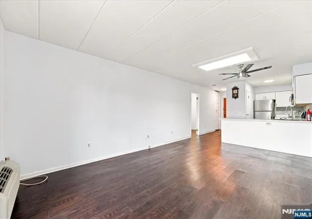 Photo 4 of Sale Pending at 5 Linden St #6i, Hackensack, NJ 07601 | MLS# 26029213 | Listing updated on 2026-09-08