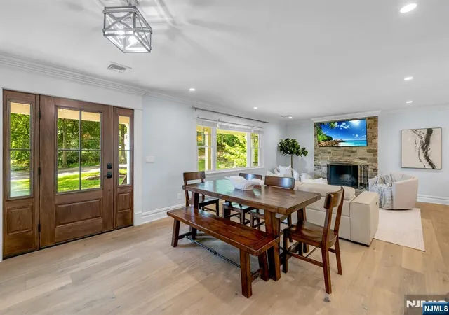 Photo 4 of Sale Pending at 425 Clinton Ave, Wyckoff, NJ 07481 | MLS# 26029229 | Listing updated on 2026-08-15