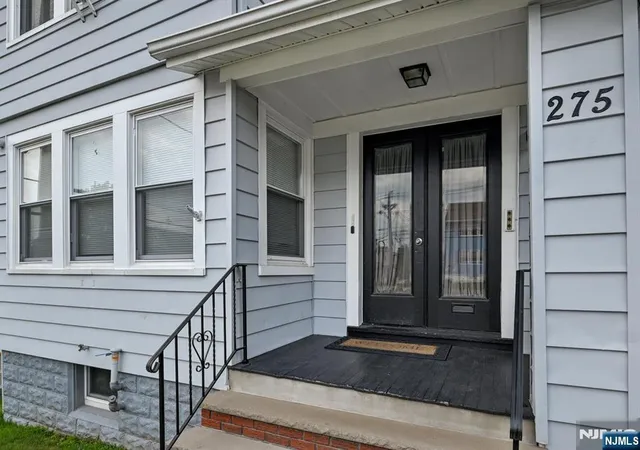 Photo 3 of Sale Pending at 275 Greylock Pkwy, Belleville, NJ 07109 | MLS# 26029235 | Listing updated on 2026-08-28