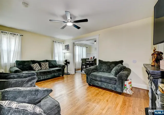 Photo 4 of Sale Pending at 275 Greylock Pkwy, Belleville, NJ 07109 | MLS# 26029235 | Listing updated on 2026-08-28
