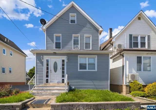 Photo 1 of Sale Pending at 22 Tuttle St, Wallington, NJ 07057 | MLS# 26029242 | Listing updated on 2026-08-18