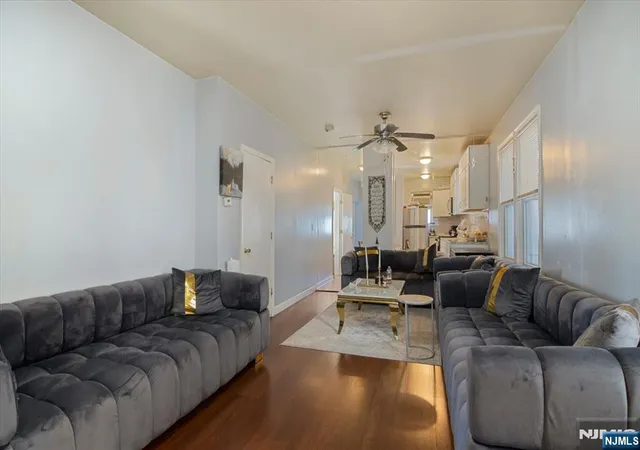 Listing Photo 4 - Condo for sale in building located at 22 Tuttle St, Wallington, NJ 07057
