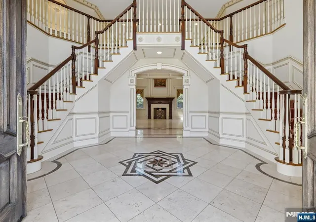 Photo 3 of Sale Pending at 47 Cortland Trl, Mahwah, NJ 07430 | MLS# 26029257 | Listing updated on 2026-09-03