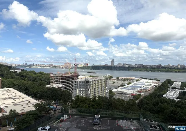 15th image of 250 Gorge Rd #10 J, Cliffside Park, NJ 07010 | MLS# 26029264