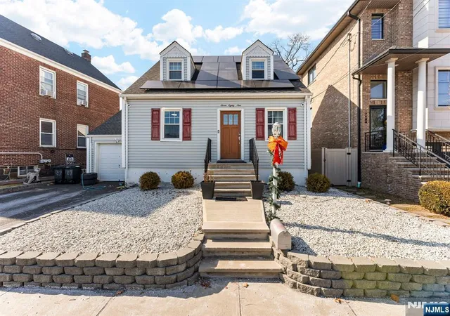 2nd image of 789 Harvard Pl, Cliffside Park, NJ 07010 | MLS# 26029270