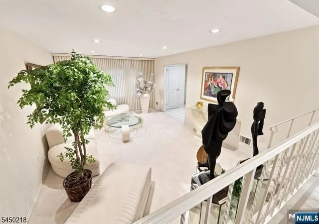 Photo 3 of Single family home for sale at 18 Druid Hl Dr, Par Troy Hills Twp., NJ 07054 | MLS# 26029287 | Listing updated on 2026-09-05