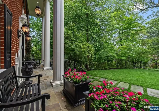 4th image of 294 Oakwood Rd, Englewood, NJ 07631 | MLS# 26029288