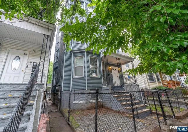 Photo 4 of Multi family home for sale at 63 7Th St, Newark, NJ 07107 | MLS# 26029302 | Listing updated on 2026-09-19