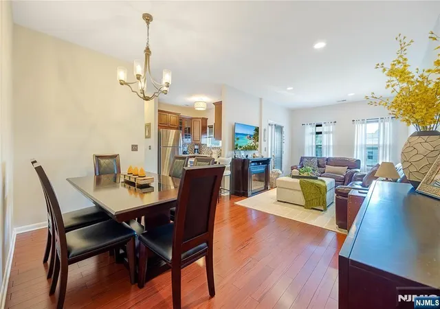 Photo 4 of Sale Pending at 1018 Brittany Dr #1018, Wayne, NJ 07470 | MLS# 26029335 | Listing updated on 2026-08-27