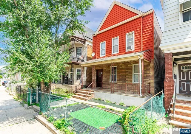Photo 2 of Sale Pending at 102 Claremont Ave, Jersey City, NJ 07305 | MLS# 26029337 | Listing updated on 2026-09-03