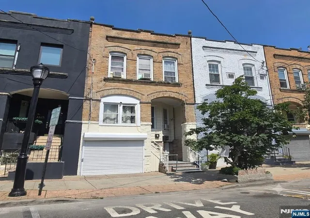 Photo 1 of Sale Pending at 4527 Brown St, Union City, NJ 07087 | MLS# 26029348 | Listing updated on 2026-08-19