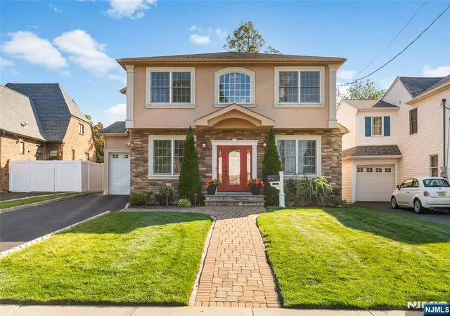 Photo 1 of Sale Pending at 16 Madison Ave, Hasbrouck Heights, NJ 07604 | MLS# 26029353 | Listing updated on 2026-08-18