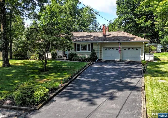 3rd image of 36 Edison Ter, Sparta, NJ 07871 | MLS# 26029369