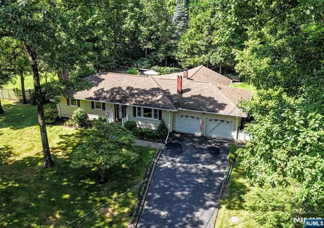 4th image of 36 Edison Ter, Sparta, NJ 07871 | MLS# 26029369