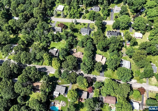5th image of 36 Edison Ter, Sparta, NJ 07871 | MLS# 26029369