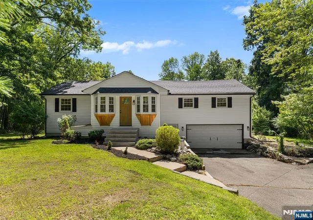 1st image of 89 Ridge Rd, Branchville, NJ 07826 | MLS# 26029382
