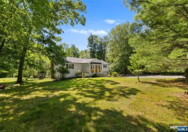 3rd image of 89 Ridge Rd, Branchville, NJ 07826 | MLS# 26029382