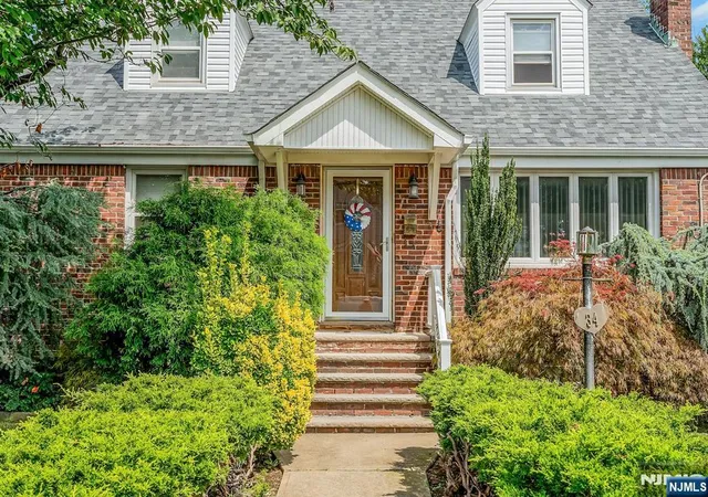 Photo 2 of Sale Pending at 34 Berkeley Ave, Belleville, NJ 07109 | MLS# 26029394 | Listing updated on 2026-09-04