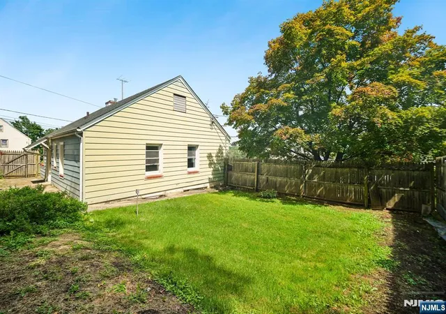 39th image of 38 Lincoln Ave, West Orange, NJ 07052 | MLS# 26029395