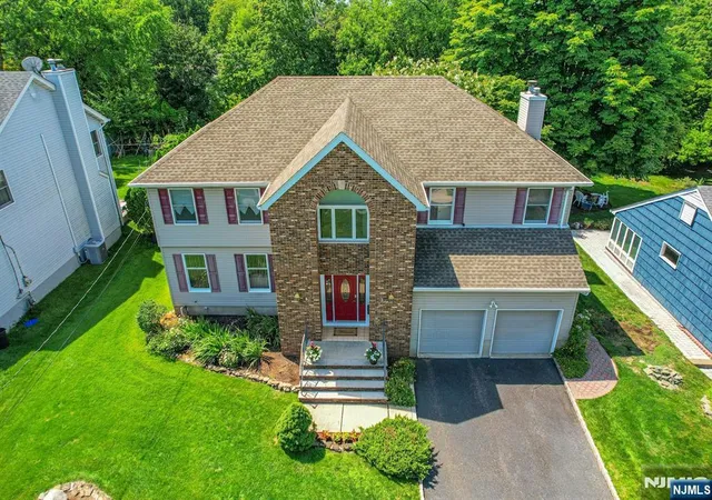 Photo 2 of Sale Pending at 885 Summit Ave, River Edge, NJ 07661 | MLS# 26029405 | Listing updated on 2026-08-22