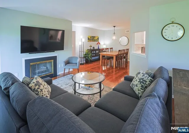 3rd image of 2 Hart Dr, West Orange, NJ 07052 | MLS# 26029407