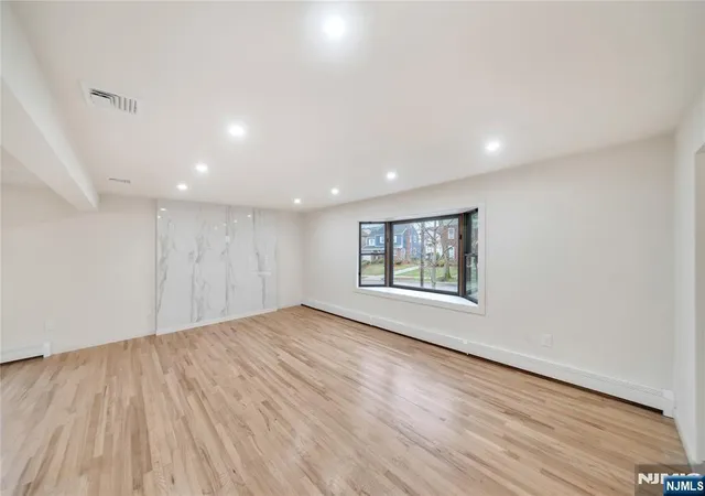 Photo 4 of Single family home for sale at 468 Morse Ave, Ridgefield, NJ 07657 | MLS# 26029435 | Listing updated on 2026-08-23
