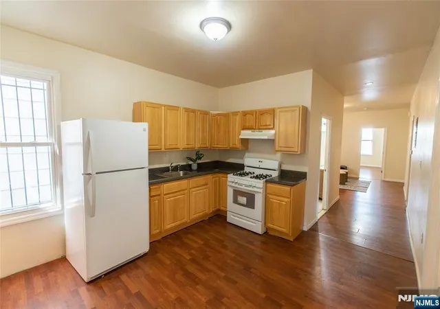 Photo 3 of Multi family home for sale at 482 16Th St, Newark, NJ 07103 | MLS# 26029450 | Listing updated on 2026-09-09